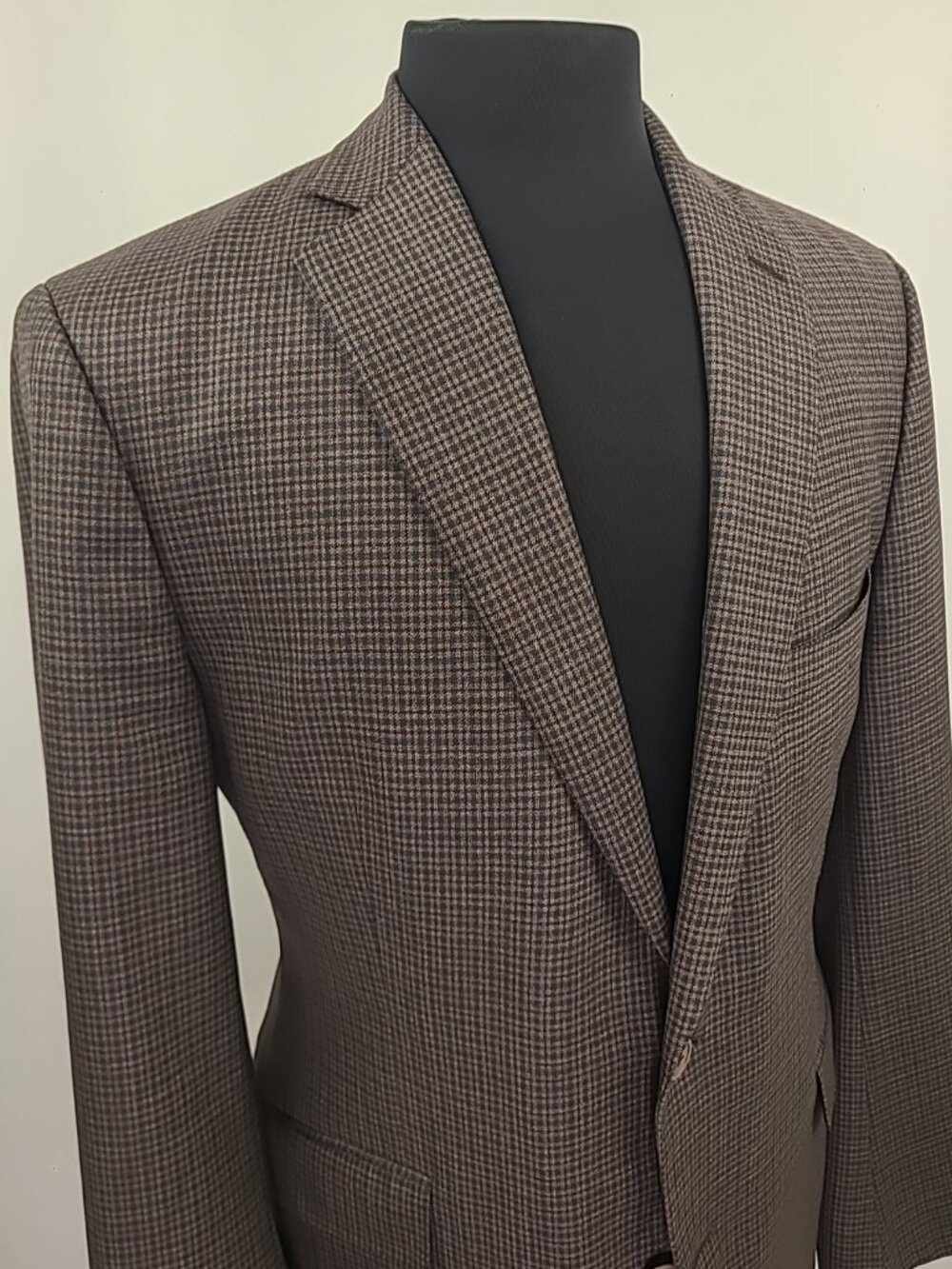 J. Hilburn Super 110'S Wool 2 Button Sports Coat Blazer 44R